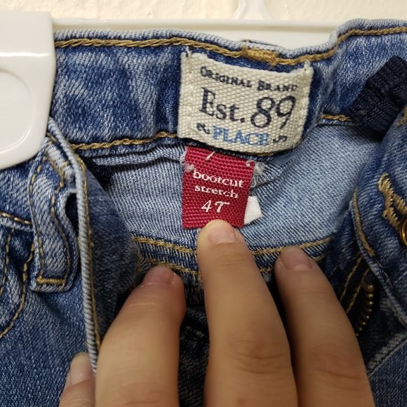 Children's Place bootcut jeans - Picture 3 of 3